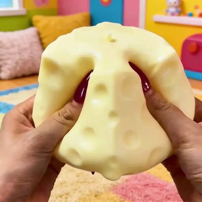 Jouet à presser en forme de fromage de 5 cm, taille extra large, jouet anti-stress en forme de fromage, rebond lent, boule modelable pour adultes, cadeaux, nouveauté 2026