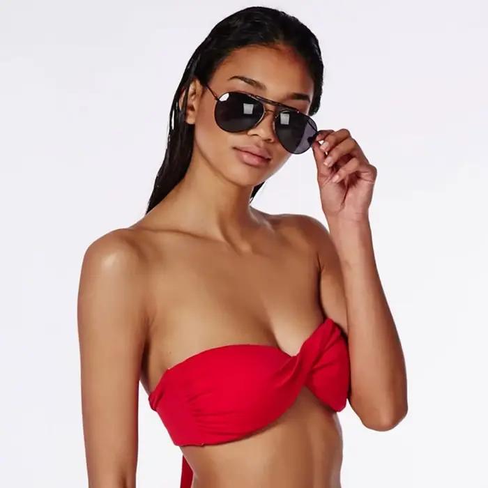 Maillot de bain femme micro bikini nylon uni et multicolore bandeau et taille basse pour plage et baignade occasions spéciales