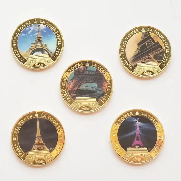 Ensemble de 5 pièces de monnaie commémoratives de la Tour Eiffel de Paris, France, plaqué or, souvenir de voyage