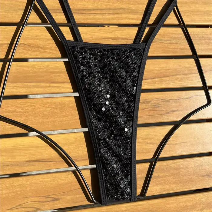 Maillot de bain micro bikini rose à sequins brillants