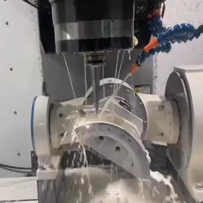 Composants en laiton, cuivre et acier inoxydable usinés CNC, pièces métalliques personnalisées pour les systèmes de plomberie et d'électricité