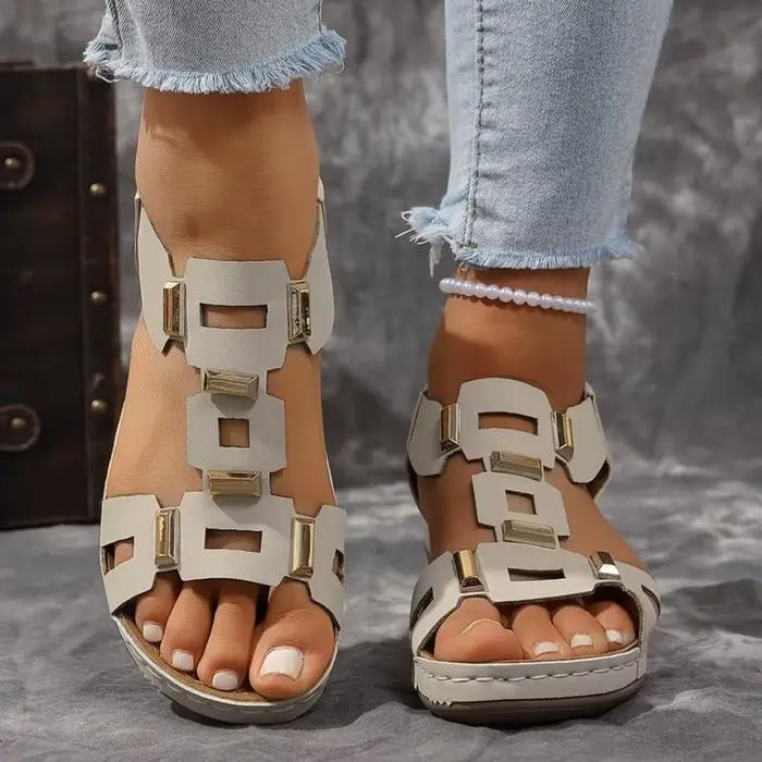 Sandales romaines grande taille pour femme, sandales de plage de créateur, chaussures compensées d'été confortables à enfiler pour l'extérieur