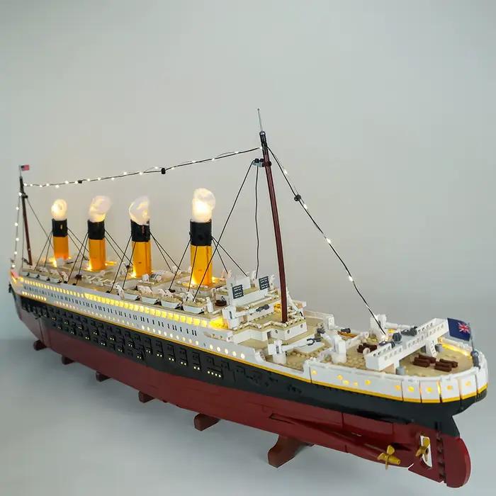 Ensemble de lumières LED pour bateau de croisière Royal Titanic créatif 10294, modèle de bateau de film classique, figurines à collectionner, briques sans bloc de construction
