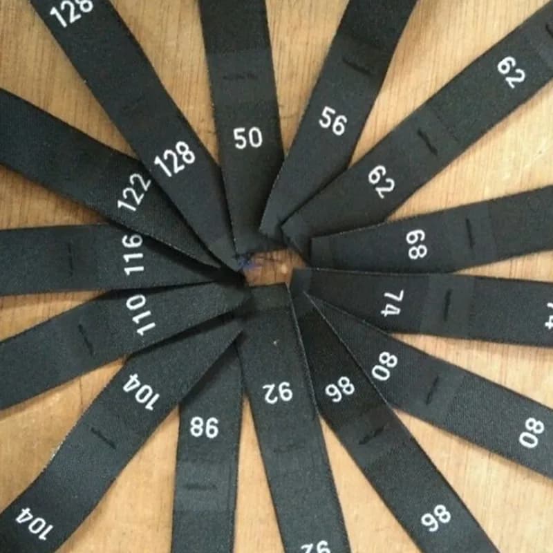 Étiquettes de taille en polyester noir pour vêtements de bébé, 50 56 62 68 74 80 86 92 98 104 110 11