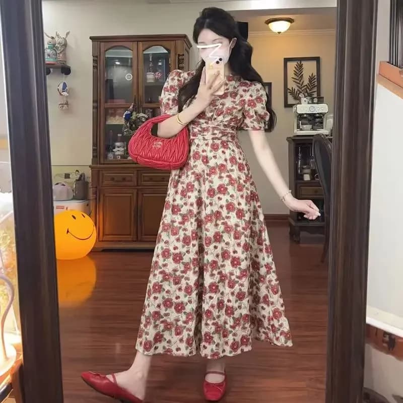 Robe d'été rouge à imprimé floral, taille empire, nouveau style, manches bouffantes, col en V, longu