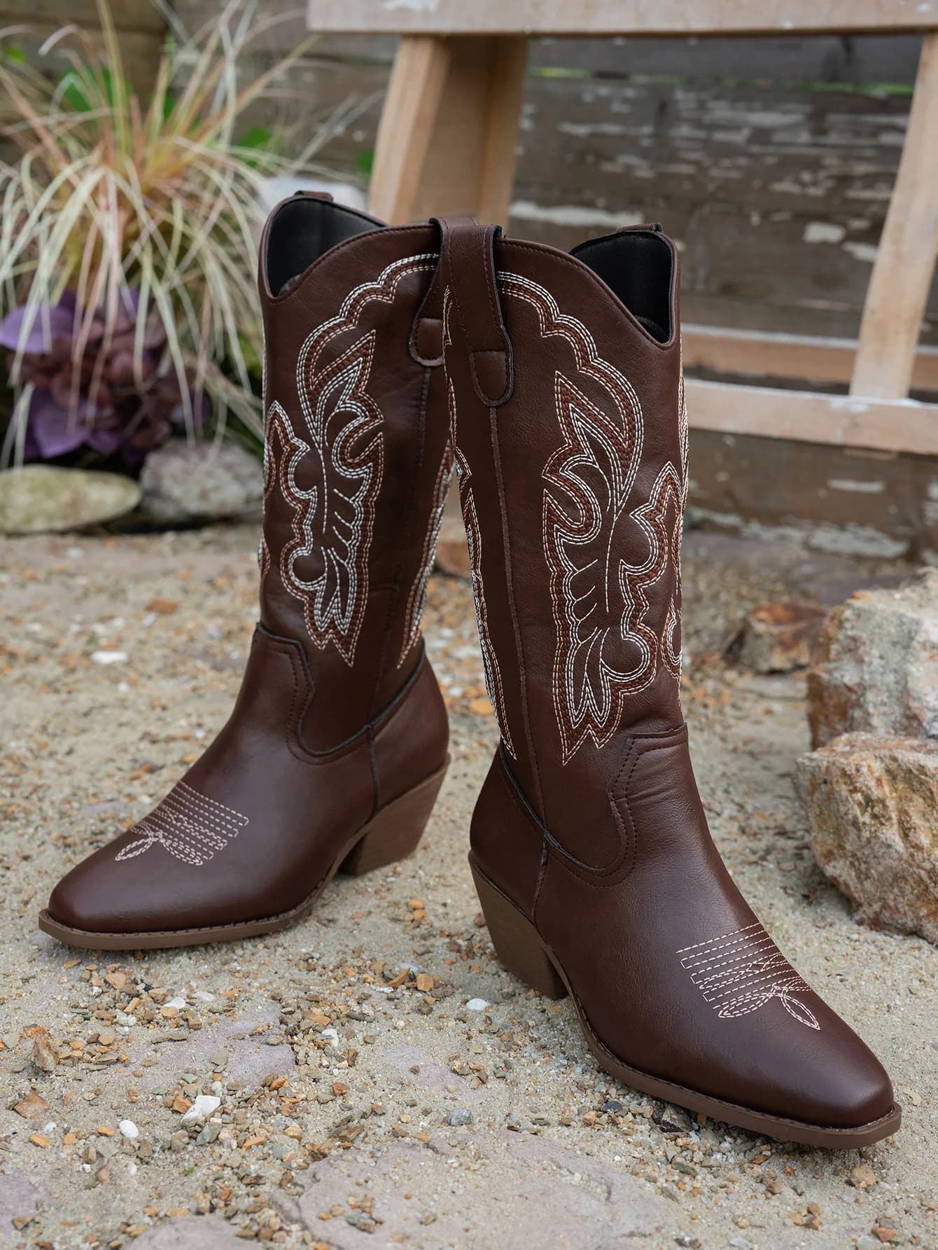 Bottes pour femmes grandes tailles, mode automne-hiver 2025, nouvelles bottes de cowgirl à talon moy