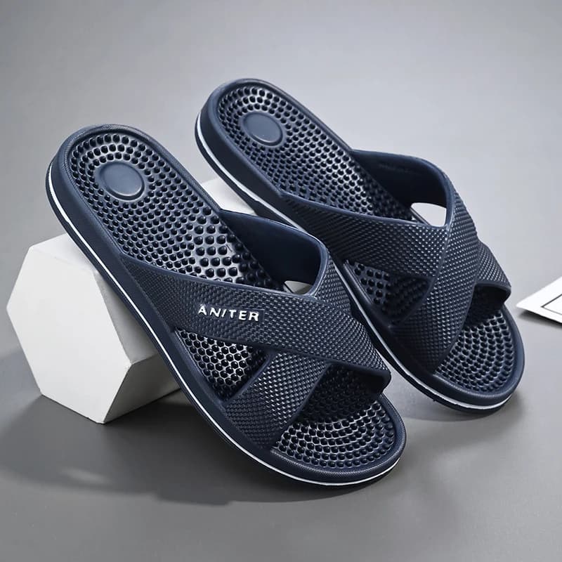 Nouvelles pantoufles grande taille pour hommes, sandales de plage à fond plat en EVA, légères, pour 