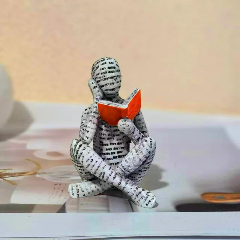 Statue en résine abstraite de lecteur, sculpture artistique avec texte de journal, décoration pour é