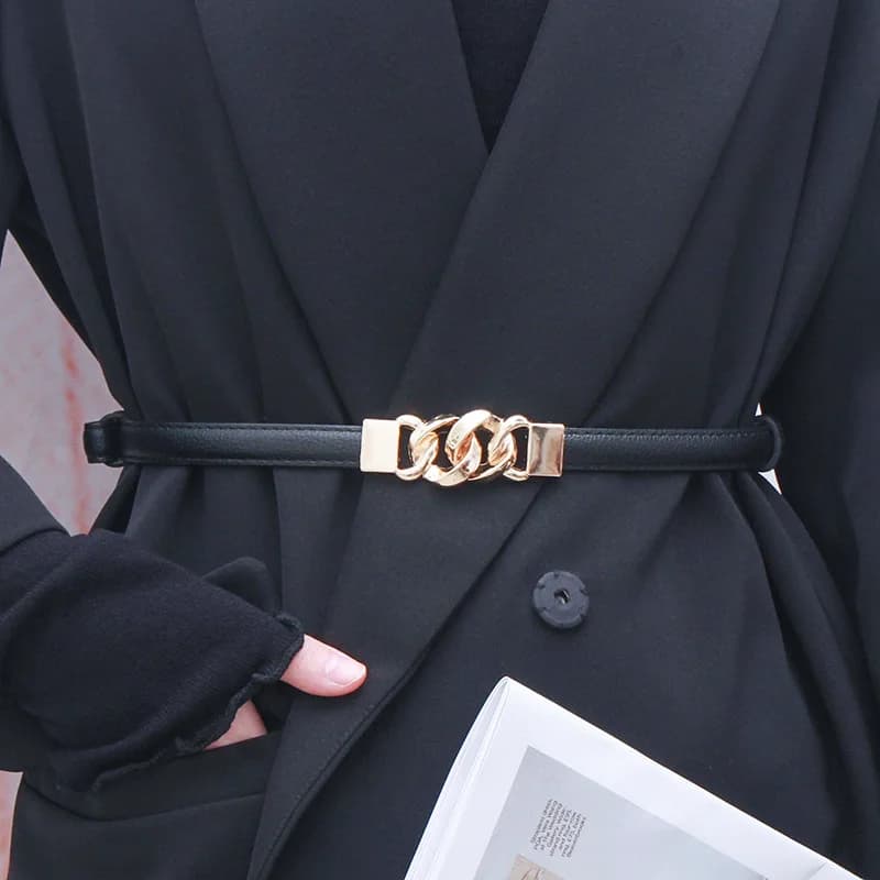 Ceinture fine de luxe pour femme avec boucle en alliage, idéale pour les robes en jean et les vestes