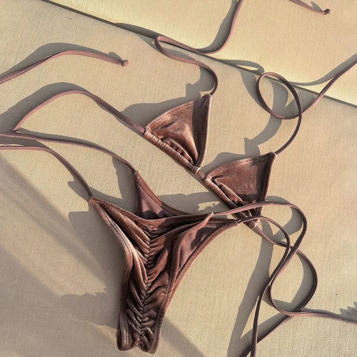 Nouveau Maillot de Bain Brésilien Sexy en Velours à Lacets pour Femme 2026 – Imprimé, Dos Nu, Biquin