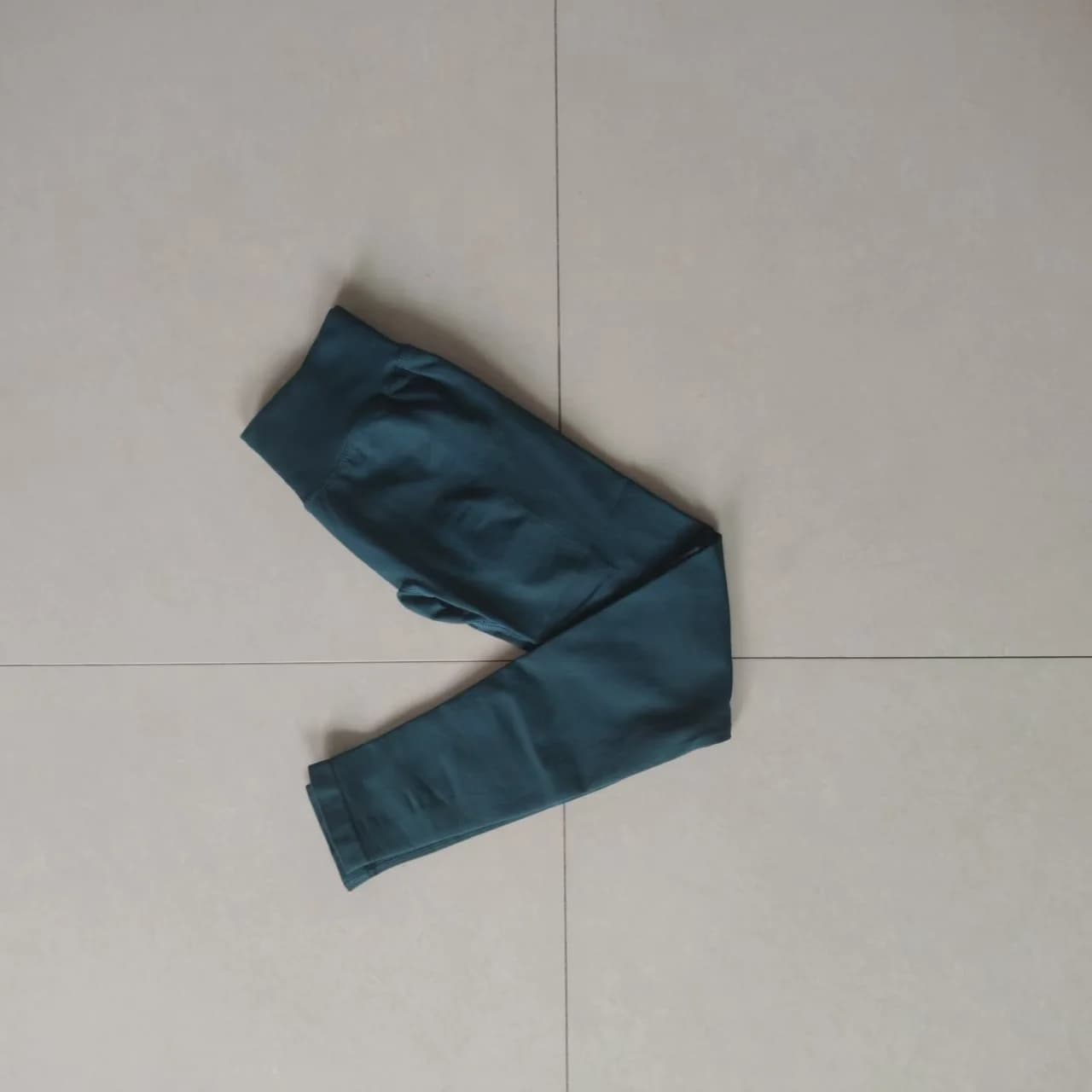 DL0G0 Leggings de yoga taille haute pour femme, extensibles, à maintien élevé, effet galbe fessier, 