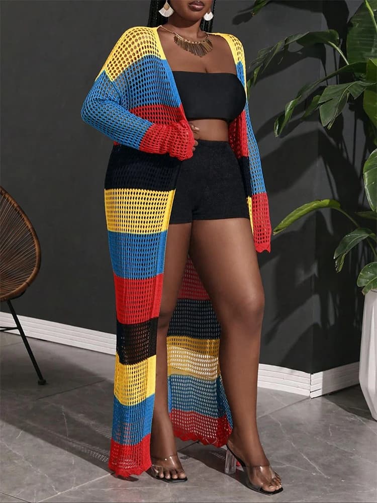 Robe cardigan en crochet color-block grande taille pour femme : mode estivale, tenue de plage, tenue