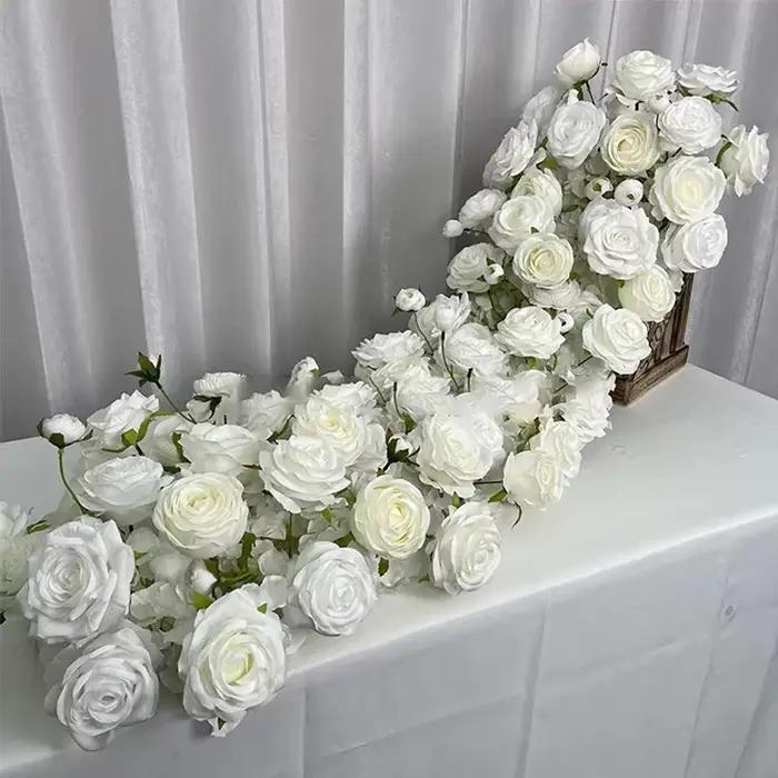 Rose Rose fleur artificielle rangée Long coureur rouge blanc Rose mariage toile de fond décor Arrangement Floral accessoires Table pièce maîtresse