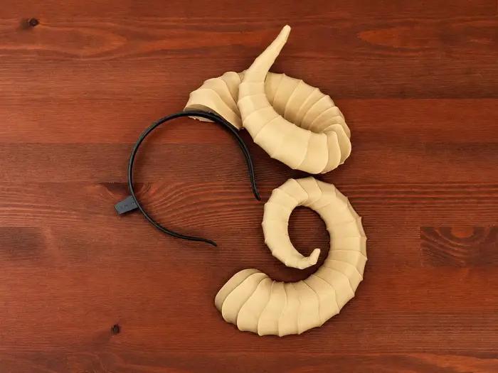 Serre-tête portable en cornes de faun, accessoire de coiffure gothique en cornes de mouton, idéal pour cosplay, démon de la forêt, ou comme accessoire de cheveux pour foire de la Renaissance