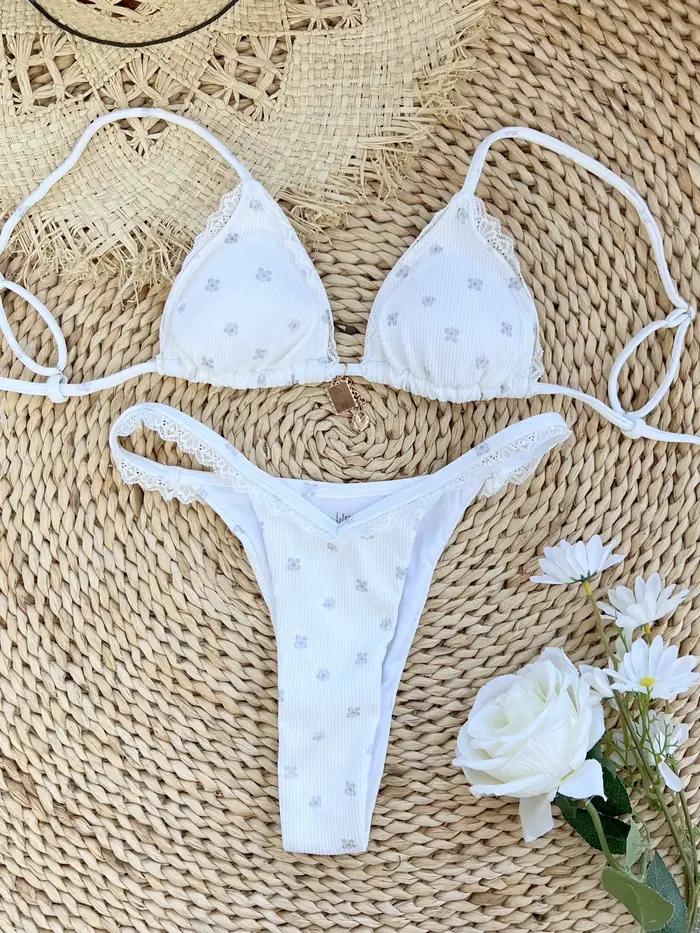 2025 Ensemble bikini élégant en dentelle blanche pour la plage