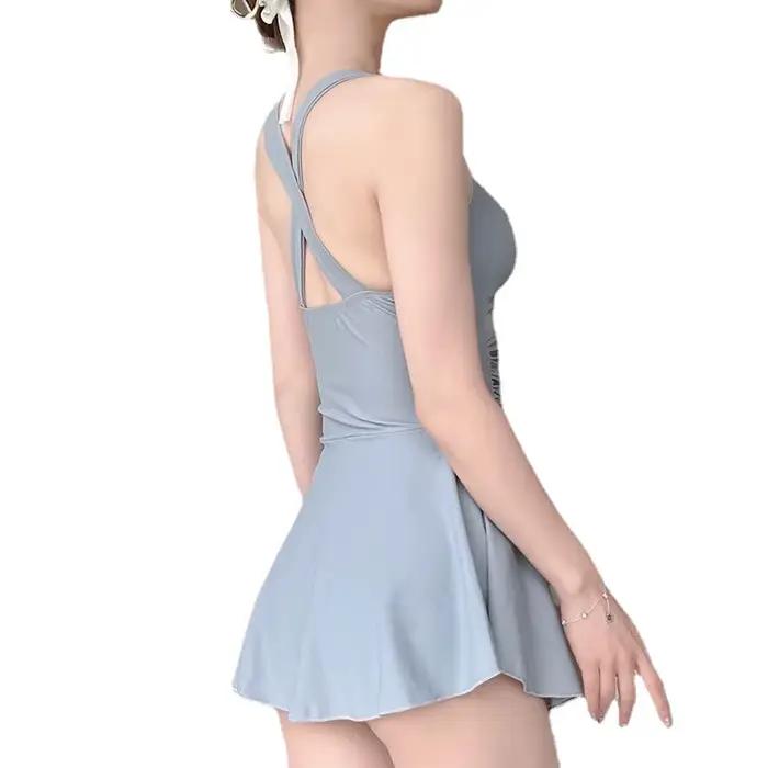 Maillot de bain une pièce rembourré noir et gris
