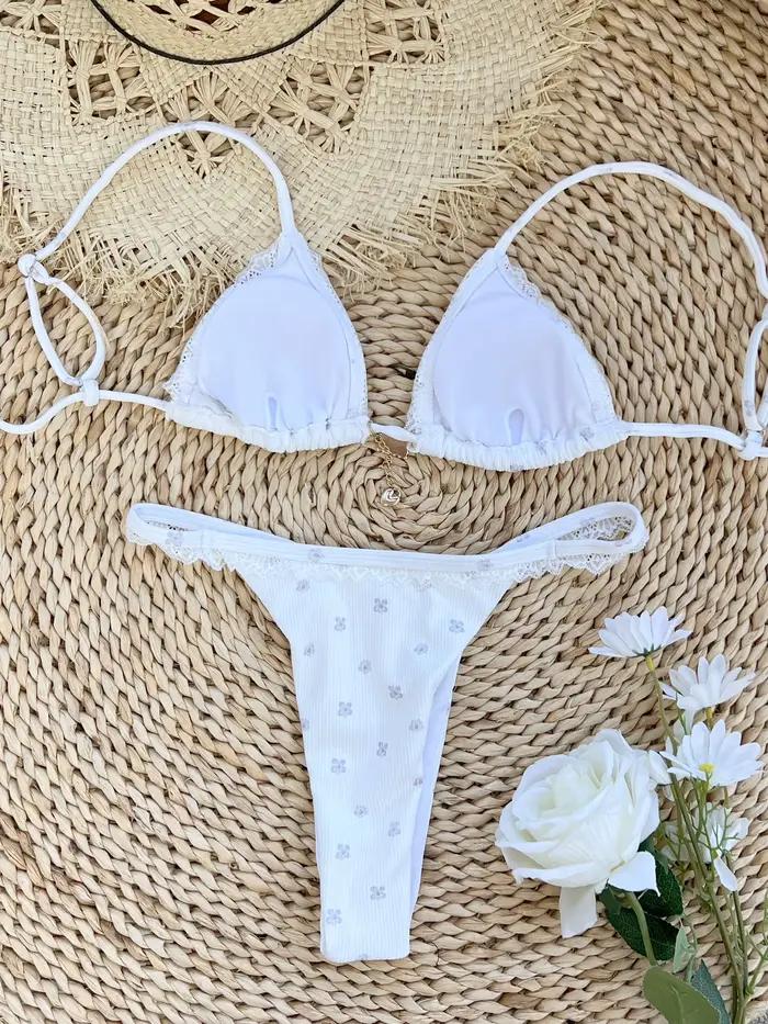 2025 Ensemble bikini élégant en dentelle blanche pour la plage