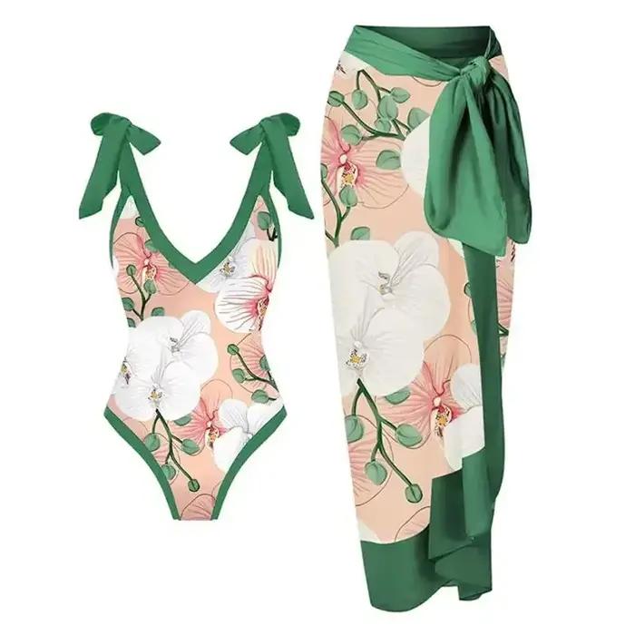 Maillot de bain une pièce avec jupe pour femme