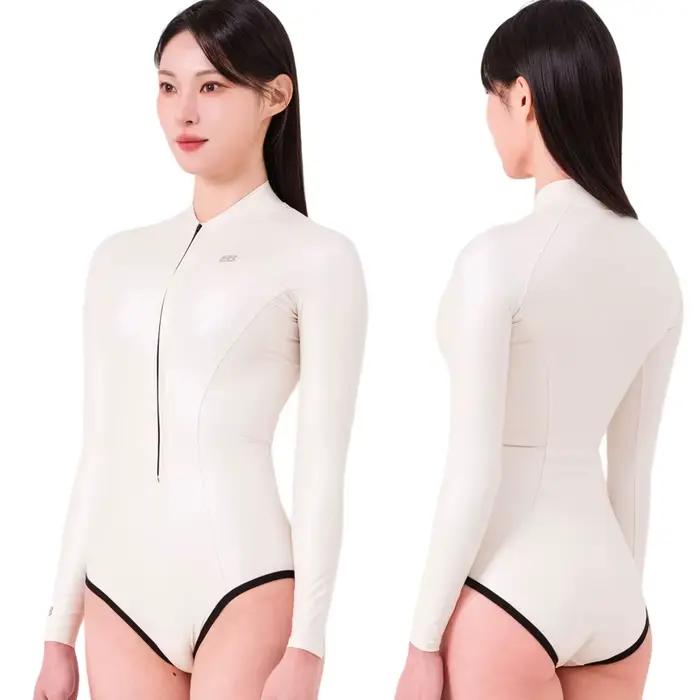 Combinaison de plongée en Lycra métallisé brillant