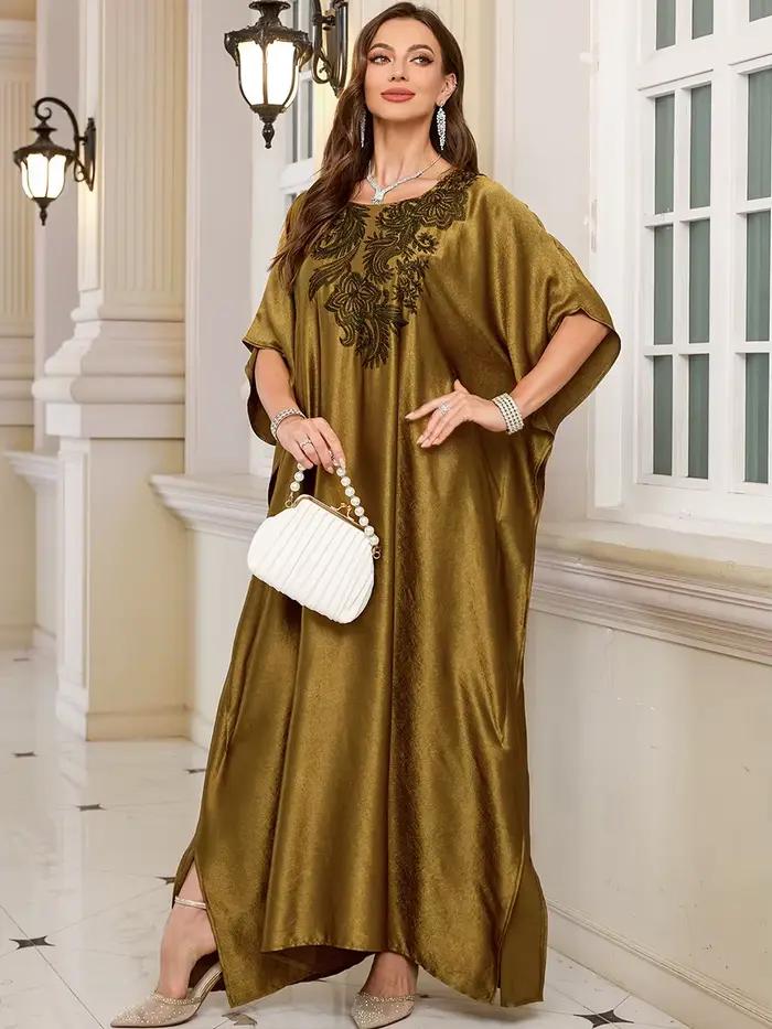 Femmes brodées longues Caftans grande taille caftan robes plage maillot de bain couvrir Robe moomoo
