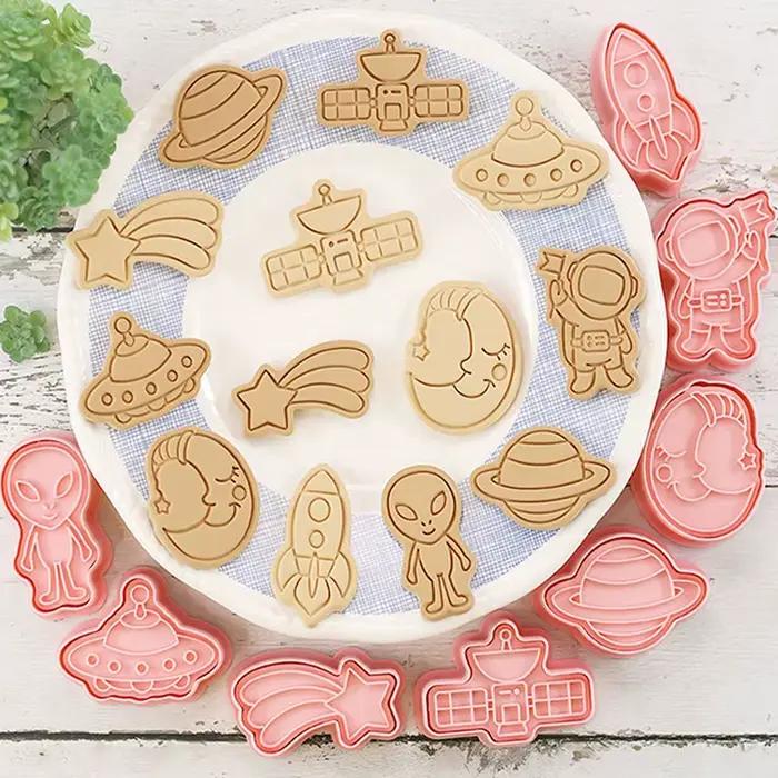 Kit de découpoirs à biscuits en forme d'animaux de dessin animé, moule à fondant, outils de décoration de gâteaux, accessoires de pâtisserie, gadget de cuisine