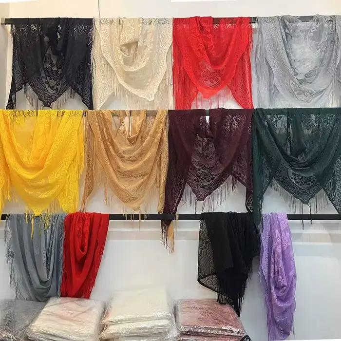 Accessoires de mariage avec pompon, châle ajouré multicolore pour femme, châle de mariée, cape de soirée pour bal et fête